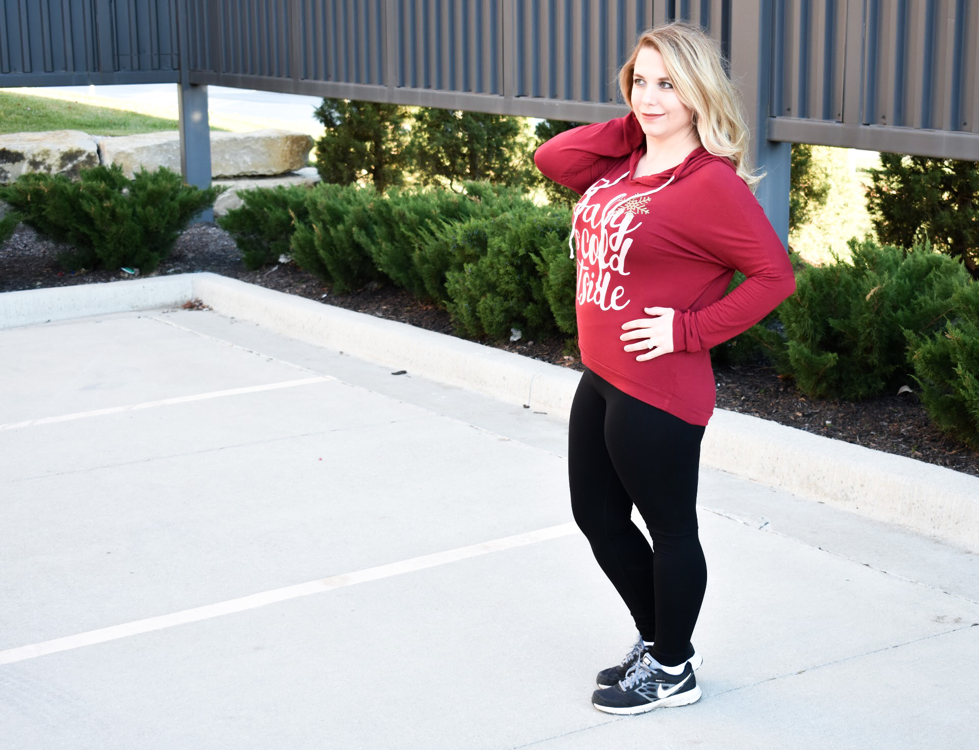 Looking for the best leggings for moms? These leggings are perfect for any new mom, but as a c-section mom, I'm especially partial to the fact that they hide my c-section shelf [aka "mommy tummy"]. I just wish I had them with my first child! Read on for my Lalabu Leggings review, and learn about the Lalabu Soothe Shirt for easy babywearing, too! [ad]