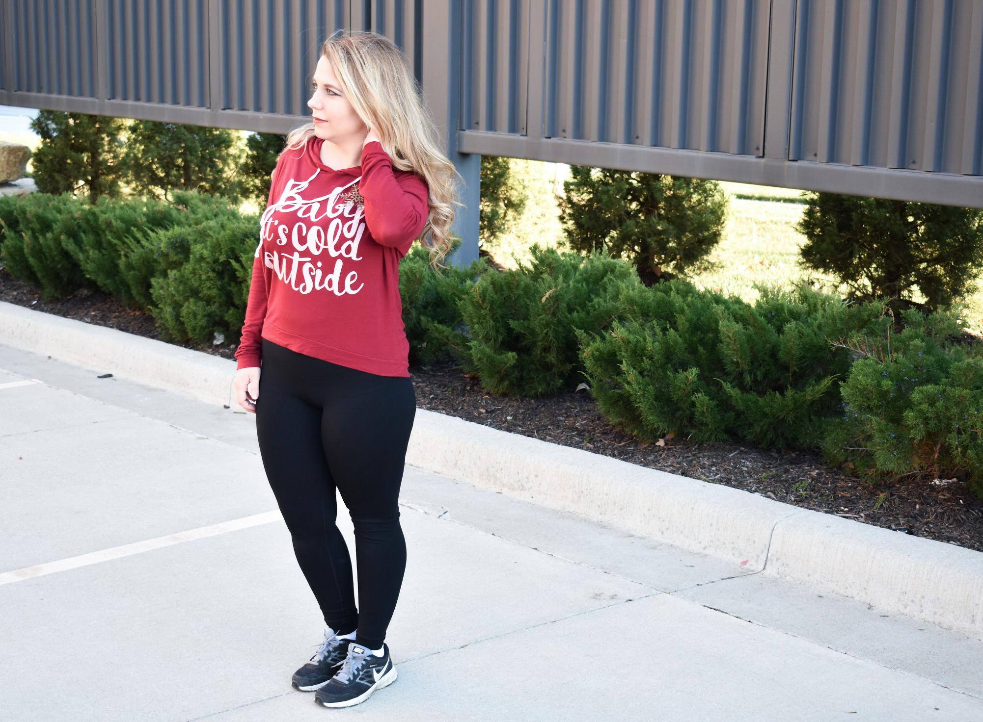 Best Leggings for Moms Lalabu Leggings Soothe Shirt Review COVET by tricia
