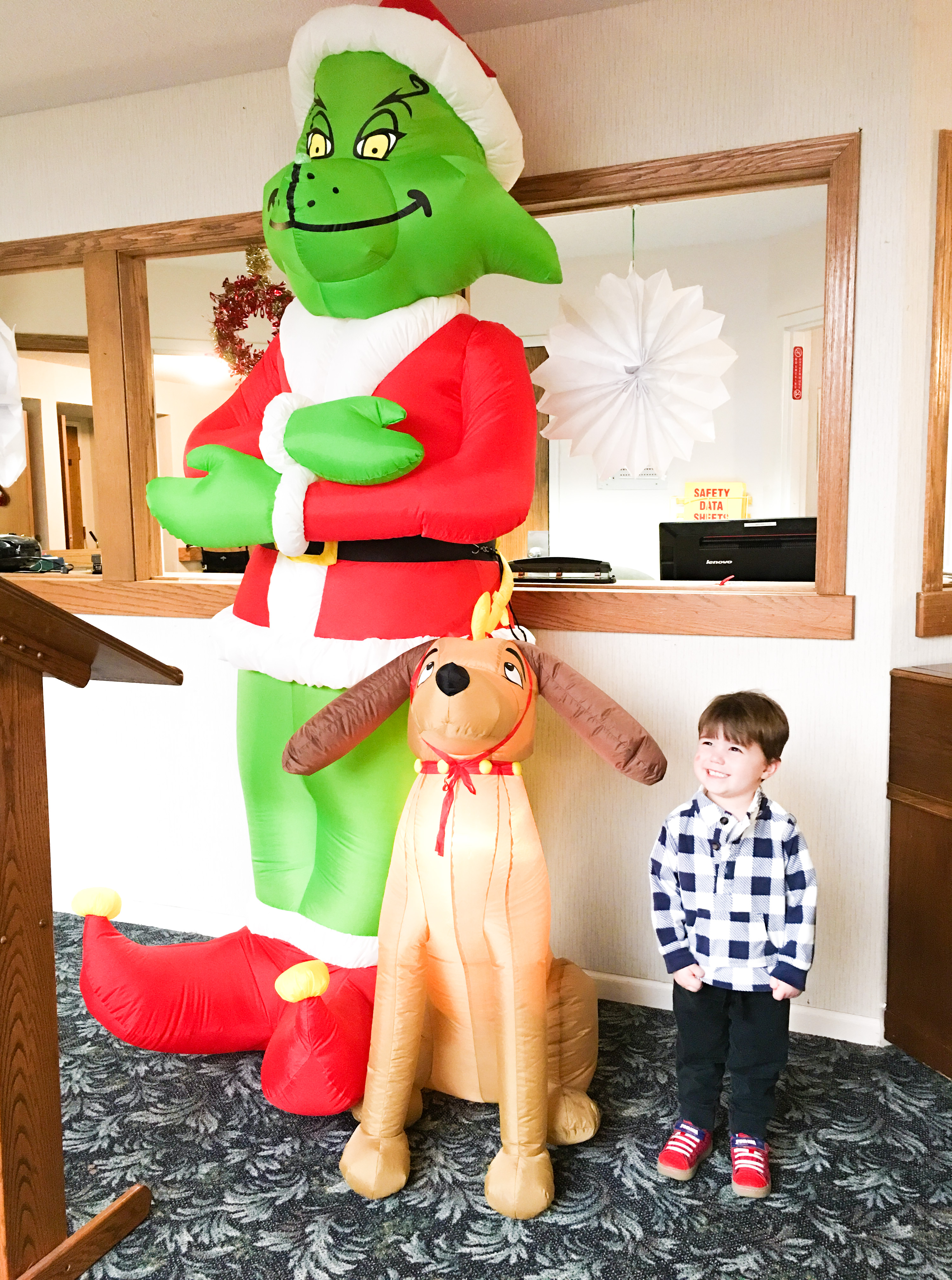 Inflatable Grinch and Dog How the Grinch Stole Christmas