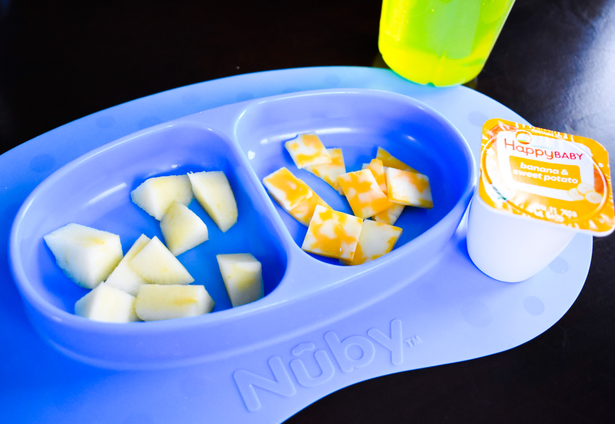 Lunch Ideas for Preschooler and Baby: Getting lunch on the table for a preschooler and baby is just one of the challenges moms face during the day. Toddlers are notoriously picky eaters, so what can you serve that will please everyone? Of course, you want preschooler lunch ideas that don't take too much prep time, because, well, you have a preschooler. Lunch ideas for baby are difficult, too! Here's some examples of typical meals for a preschooler and baby at my house. #ad