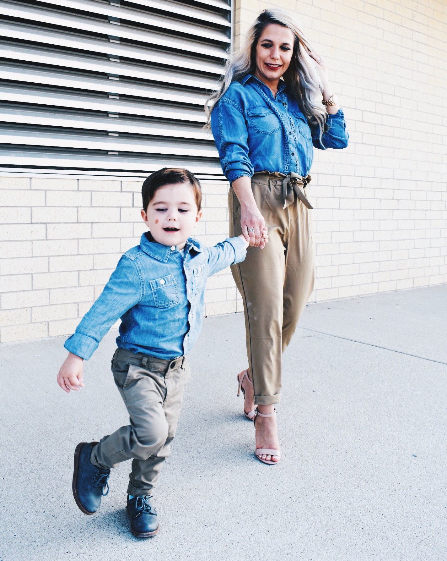 Mommy and Son Matching Outfit Ideas - Mommy and Me Outfits for Boys - Mommy and Me Son Outfits - Outfits for Mommy and Son - Chambray Shirt with Khakis is an outfit that can work for mommy and son! Fashion blogger COVET by tricia shows how to style a chambray shirt with khakis in a mommy and me outfit idea for boy moms. #KidsFashion #MommyandMe #Twinning #BoyMom