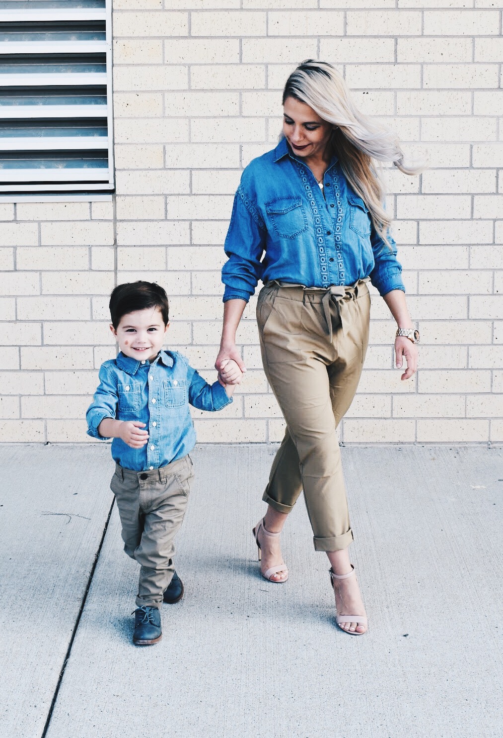 Mommy and Son Matching Outfit Ideas - Mommy and Me Outfits for Boys - Mommy and Me Son Outfits - Outfits for Mommy and Son - Chambray Shirt with Khakis is an outfit that can work for mommy and son! Fashion blogger COVET by tricia shows how to style a chambray shirt with khakis in a mommy and me outfit idea for boy moms. #KidsFashion #MommyandMe #Twinning #BoyMom