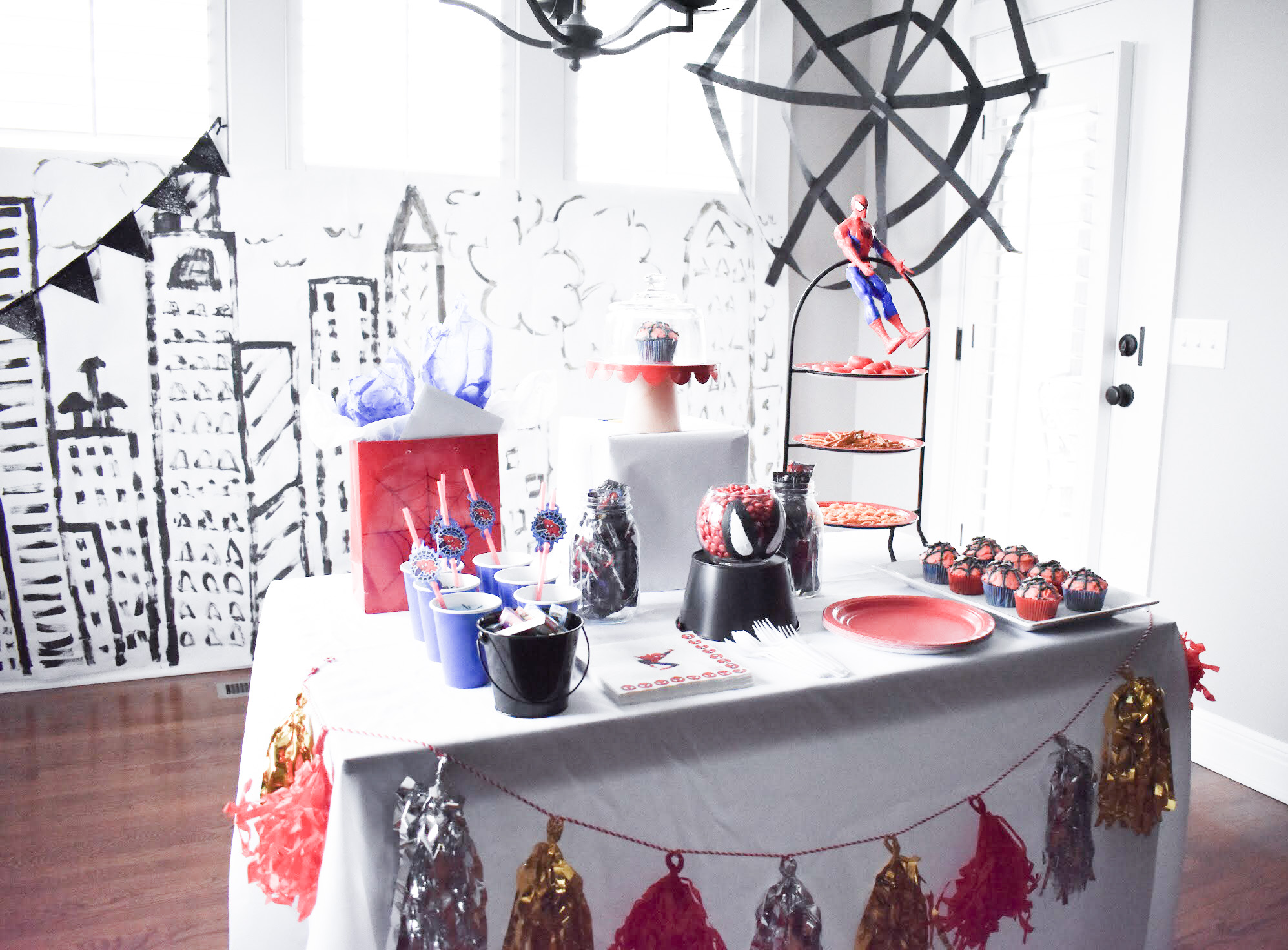 Spiderman Birthday Party - Spider-Man Party Ideas: Looking for Spiderman birthday party ideas? I pulled together some of my favorite Spider-Man birthday party ideas to create this classy Spiderman party for my favorite 3-year-old! #BirthdayParty #PartyIdeas #Spiderman #Spider-Man