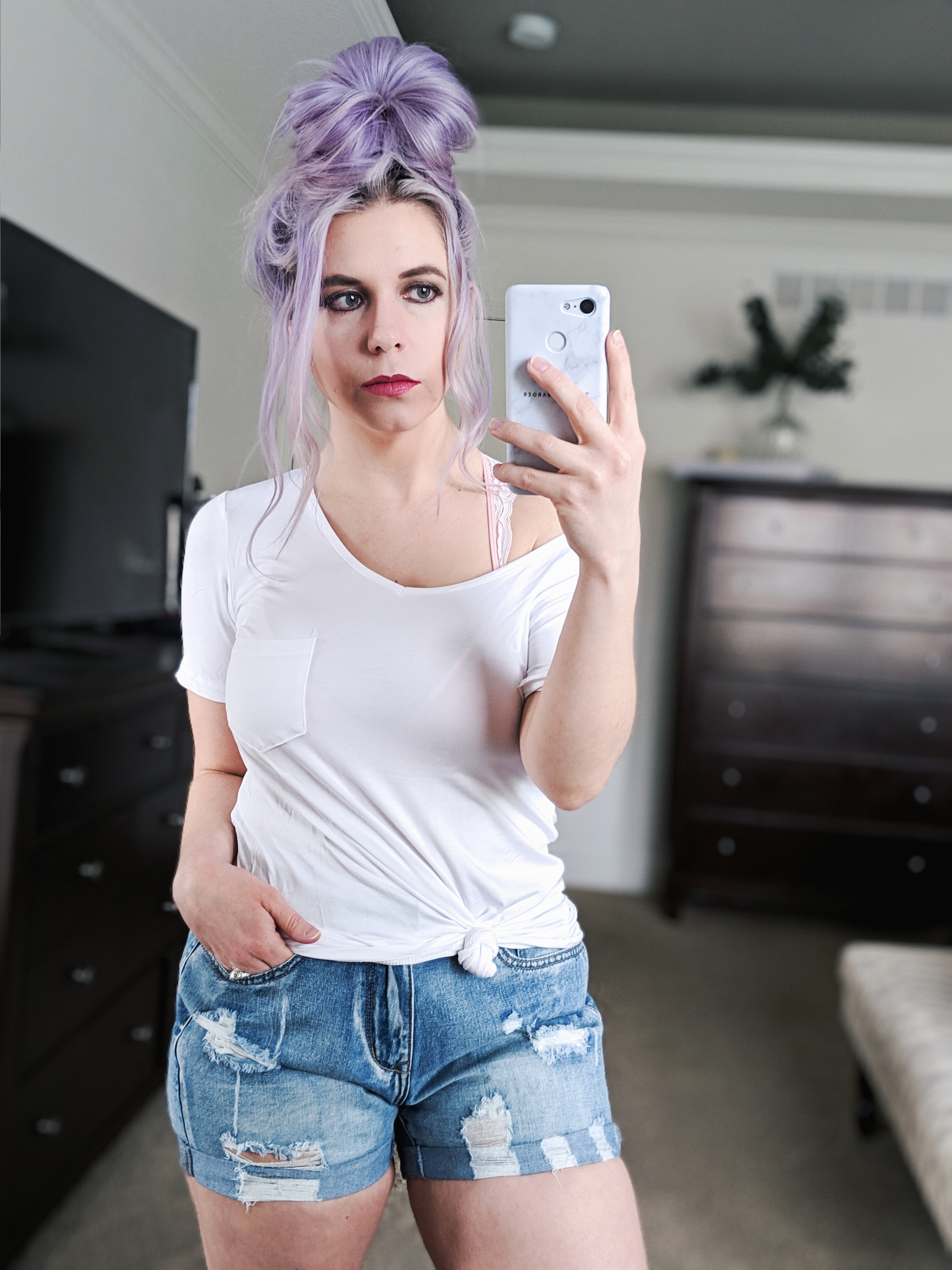 Amazon Try On Haul April 2019: Spring 2019 Amazon try-on haul by petite fashion blogger Tricia Nibarger of COVET by tricia. Amazon try-on session featuring some of the top Amazon finds for 2019. #petitefashion #petitestyle #amazonfinds #tryonhaul 