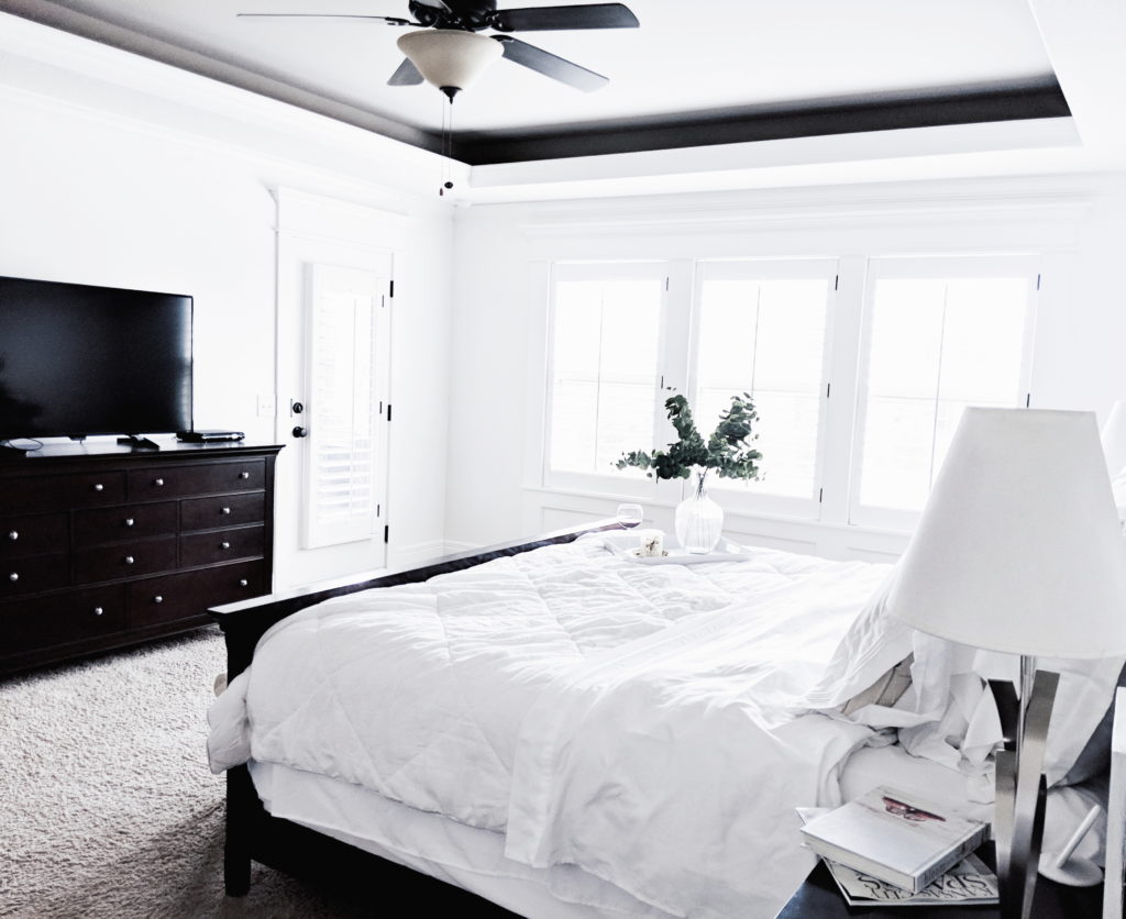 Black and White Master Bedroom Ideas: Inspiration for a monochrome master bedroom with classic black and white decor. Keep your bedroom sleek and modern with this chic black and white decor. The best part: all sources are affordable! Master bedroom inspo, master bedroom decor, white bedding, white bedroom. #MasterBedroom #HomeDecor #Modern #LTKhome