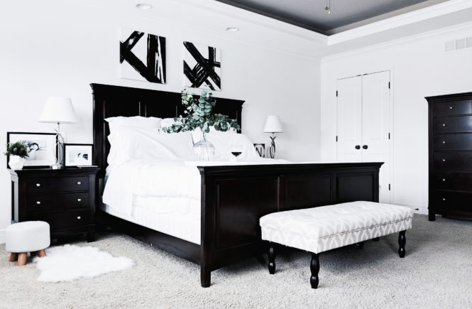 Black and White Master Bedroom Ideas: Inspiration for a monochrome master bedroom with classic black and white decor. Keep your bedroom sleek and modern with this chic black and white decor. The best part: all sources are affordable! Master bedroom inspo, master bedroom decor, white bedding, white bedroom. #MasterBedroom #HomeDecor #Modern #LTKhome