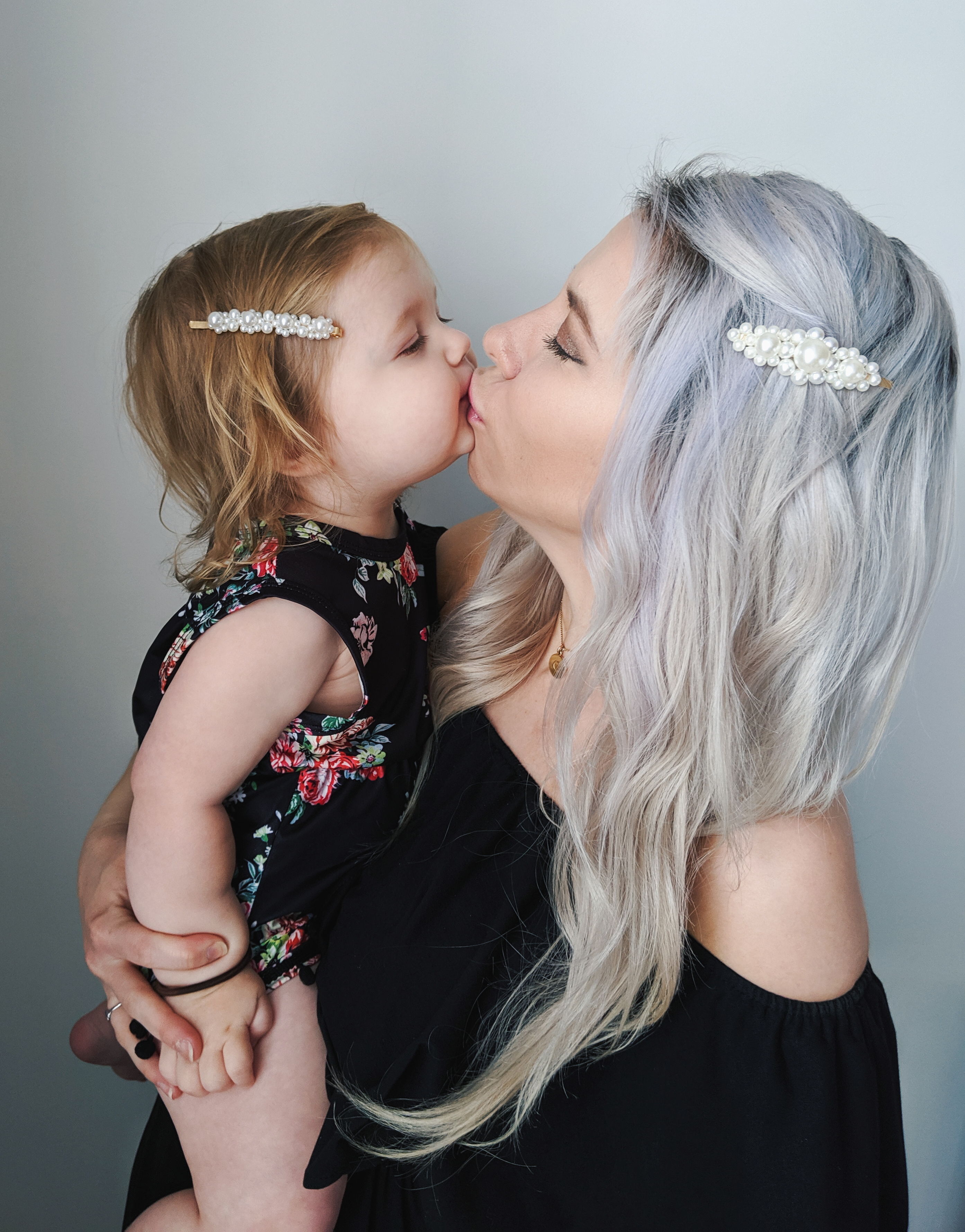 Khloe Kardashian And Her Niece, Penelope Rock Matching Hairstyles. (Photo)