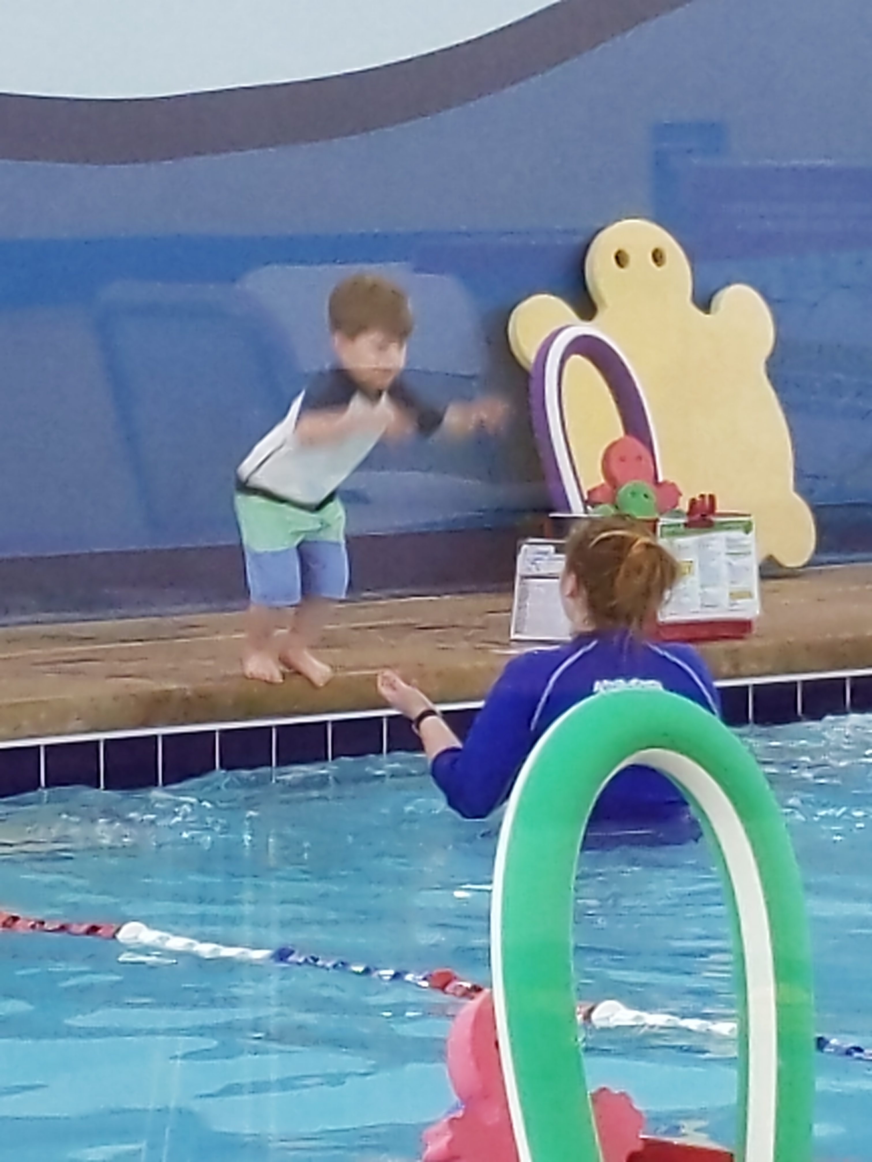 Water Safety Tips for Toddlers: May is National Drowning Prevention Month, so it's time to review water safety tips! Blogger shares water safety tips for toddlers learned from swim lessons at Aqua-Tots Swim Schools in Olathe, Kansas. #swimming #swimlessons #watersafety #toddlers 