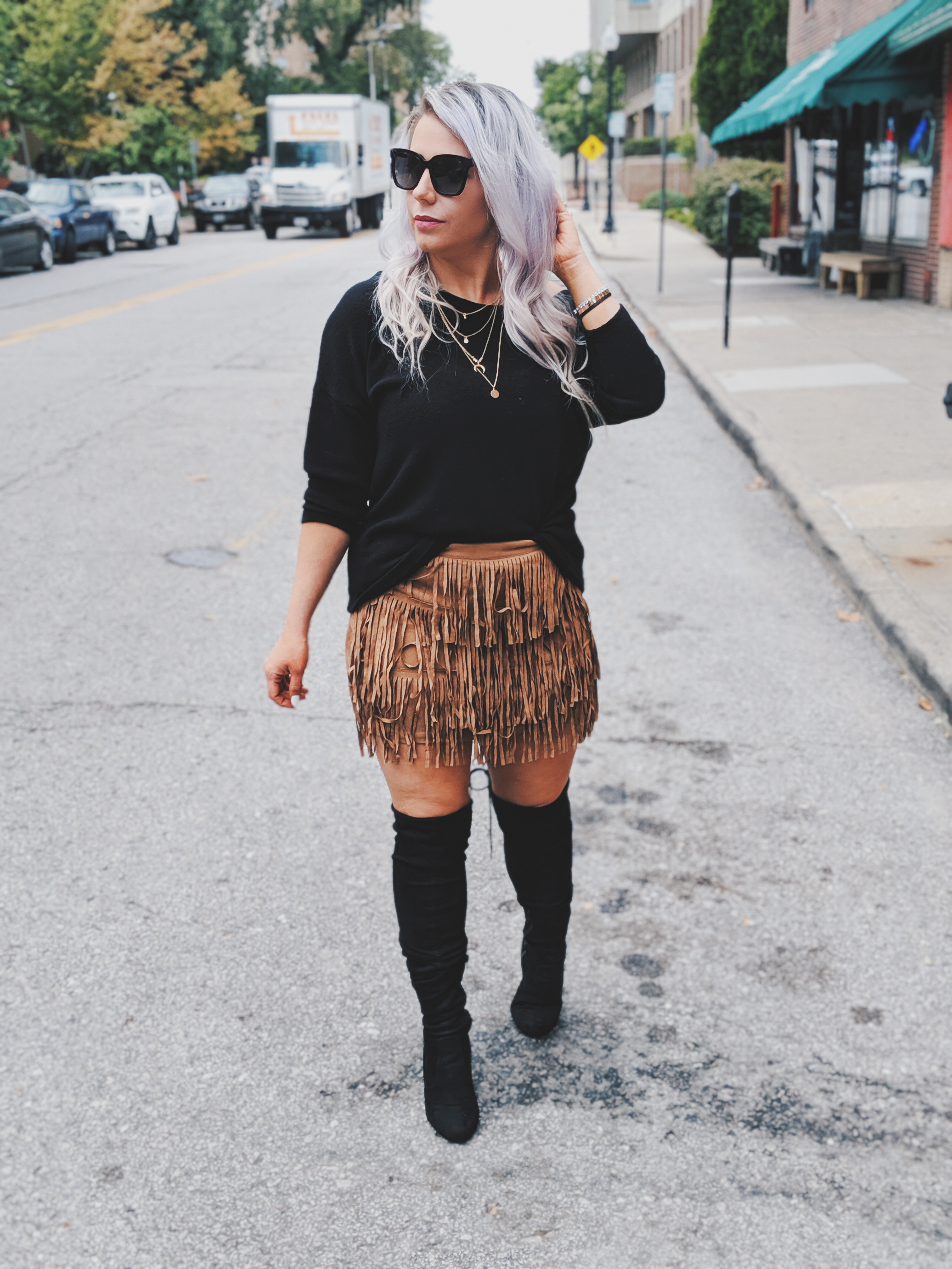 Fall outfit goals :) I NEED this fringe skirt! Fashion blogger Tricia Nibarger showcases fringe skirt outfit ideas for your fall outfits. Here's how to wear a fringe skirt in the fall and winter! This skirt is just $17 and a perfect addition to your fall 2019 wardrobe. #shein #sheingals #falloutfits