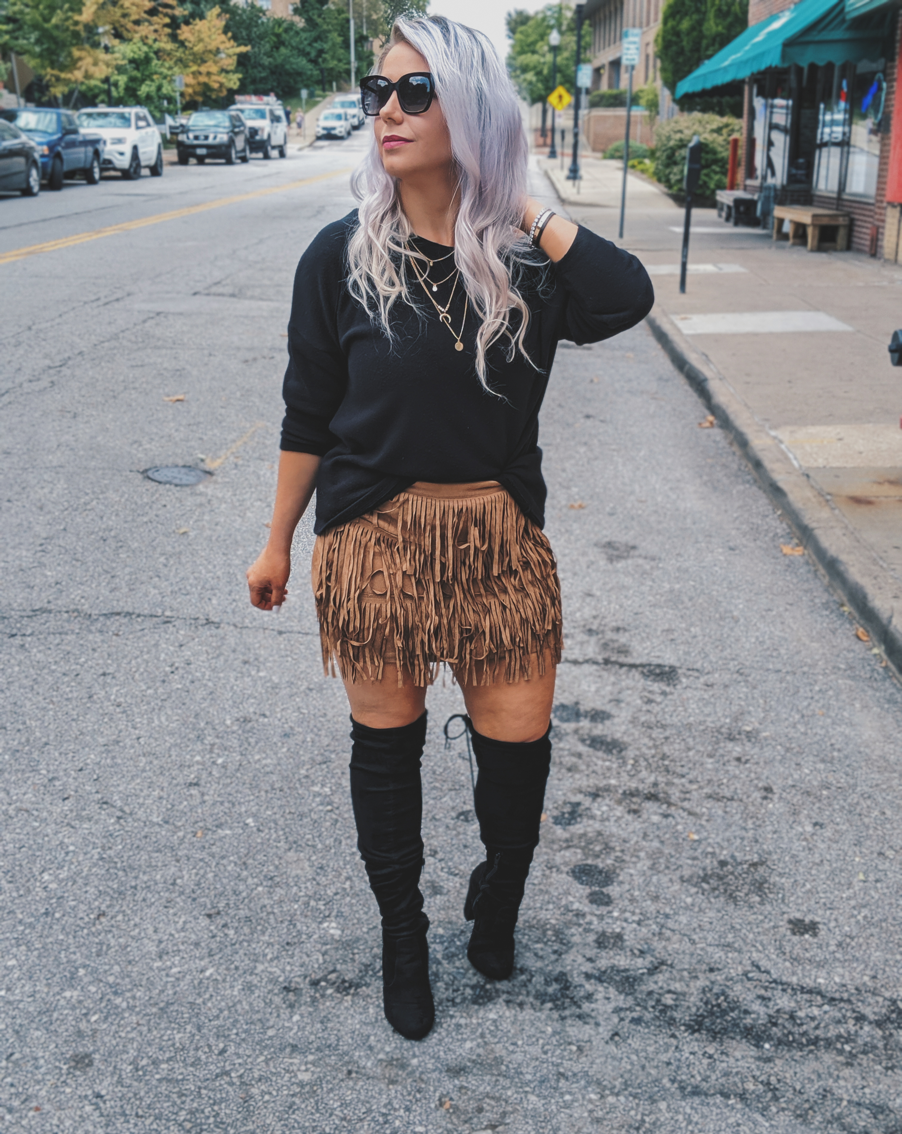 Fall outfit goals :) I NEED this fringe skirt! Fashion blogger Tricia Nibarger showcases fringe skirt outfit ideas for your fall outfits. Here's how to wear a fringe skirt in the fall and winter! This skirt is just $17 and a perfect addition to your fall 2019 wardrobe. #shein #sheingals #falloutfits