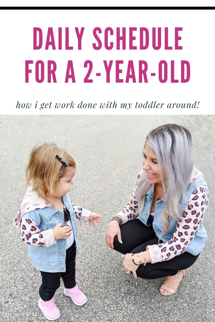 2-Year-Old Daily Schedule: Daily routine for a 2 year old! Here's what a normal day in the life of a 2-year-old and SAHM looks like for us. If you're looking for a 2-year-old daily schedule, here's one to help! #toddler #2yearsold #sahm 