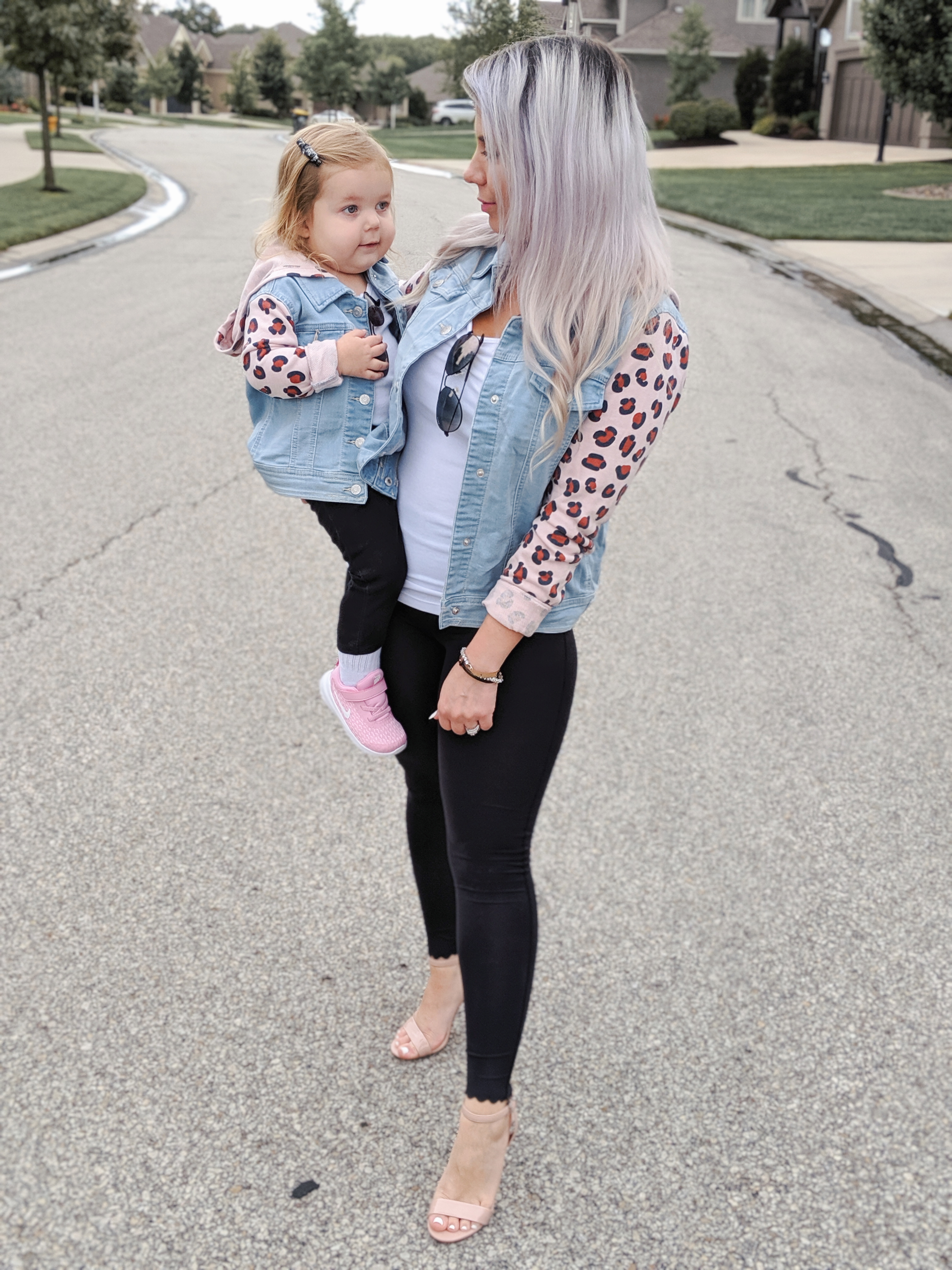 Mommy and Me Outfits, Mommy and Me Jackets, Target clothes, Target fashion, Mommy and Me outfits from Target, leopard print mom and me, girl mom, mom and daughter photos, #targetstyle #target #leopardprint Fall Outfits 2019