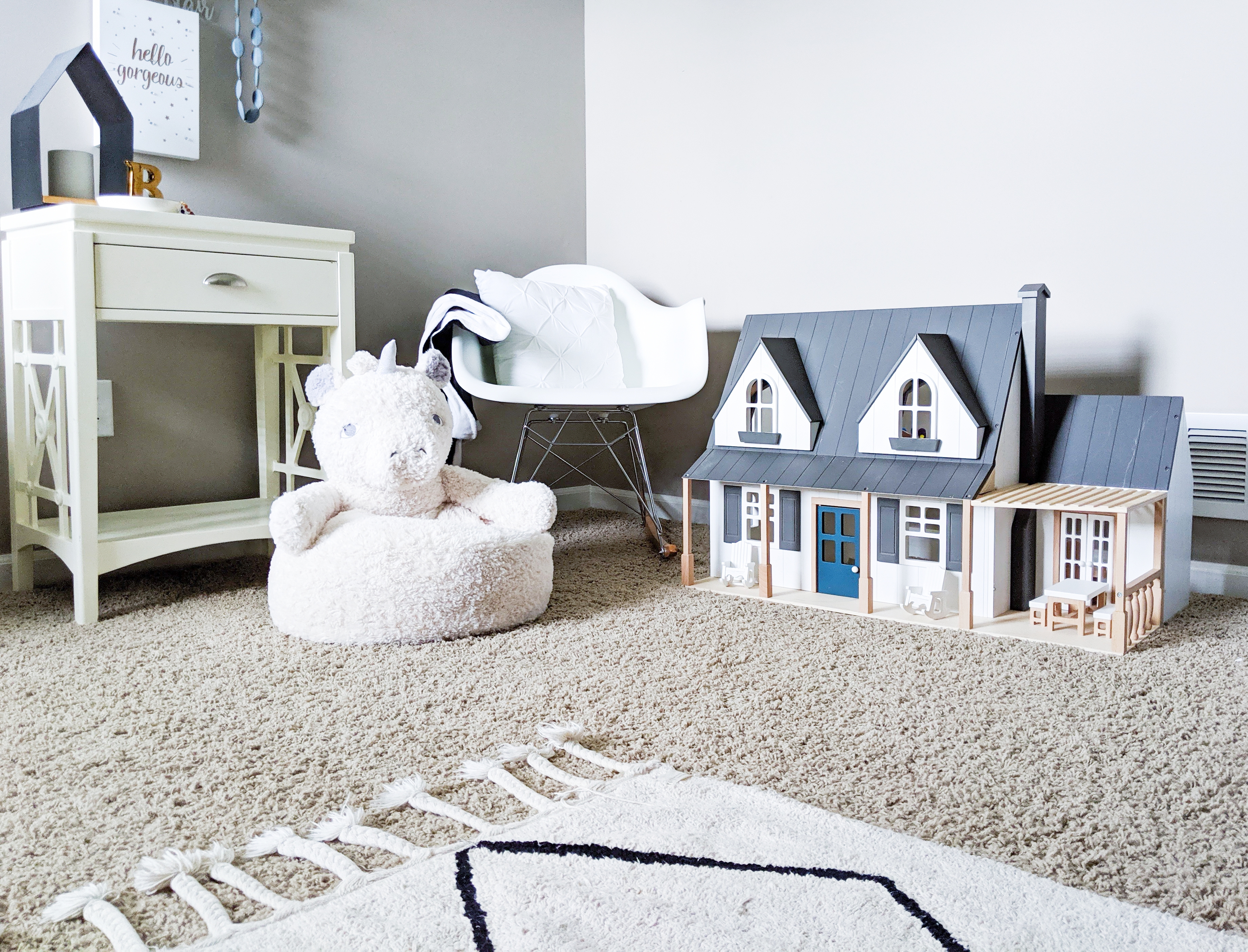 This is the cutest baby girl nursery! Exactly how I want my baby girl nursery to look. I love that it's a baby girl nursery not pink! Baby girl nursery monochrome, grey and white nursery, baby girl nursery ideas not pink. #babygirlnursery #nurserydecor #girlnursery 