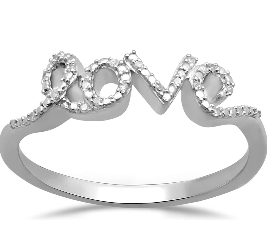 The Best Diamond Love Ring Dupes - Rounding up the best diamond love ring dupes! Love the Avanessi diamond love ring? I've found some great affordable love rings for you to choose from! #love #lovering #designerdupes #dupe 