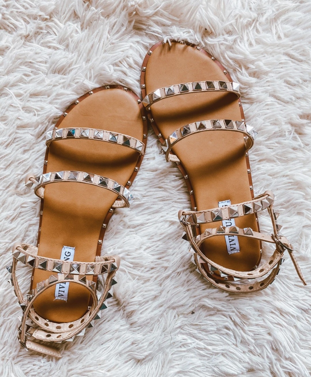 Best Studded Sandals for 2020 - We scoured the Internet for the best studded sandals in 2020! From the popular Steve Madden Travel Sandal to $10 dupe sandals, we have the perfect studded sandals for your style and budget. We're sharing the best clear studded sandals and the best nude studded sandals in this in-depth post! #sandals #summer2020 #shoes 