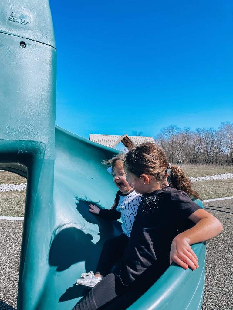 Parks in Overland Park Kansas - Verhaeghe Park - Best Parks in Overland Park KS - Looking for things to do with kids in Kansas City or things to do with kids in Overland Park? Check out one of the hidden gems in JoCo -- Verhaeghe Park in South OP!