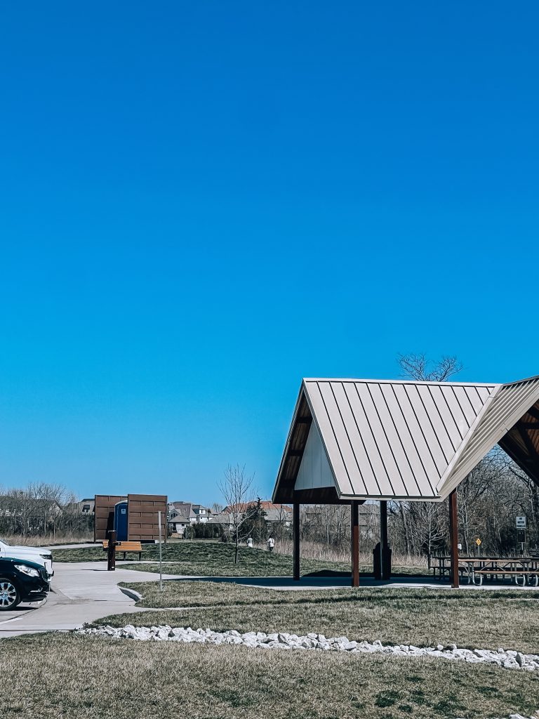 Parks in Overland Park Kansas - Verhaeghe Park - Best Parks in Overland Park KS - Looking for things to do with kids in Kansas City or things to do with kids in Overland Park? Check out one of the hidden gems in JoCo -- Verhaeghe Park in South OP!