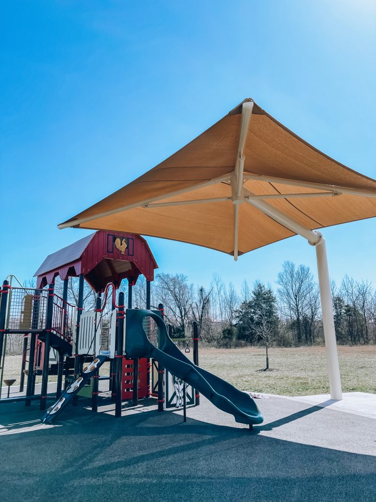 Parks in Overland Park Kansas - Verhaeghe Park - Best Parks in Overland Park KS - Looking for things to do with kids in Kansas City or things to do with kids in Overland Park? Check out one of the hidden gems in JoCo -- Verhaeghe Park in South OP!