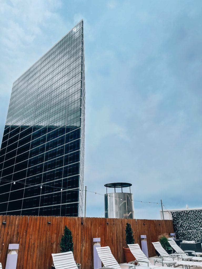Best Hotels in Downtown Tulsa - Hyatt Regency Tulsa Downtown Reviews - Downtown Tulsa Hotel with Pool - Downtown Tulsa Hotels with Indoor Pool - Downtown Tulsa Hotels with Rooftop Pool