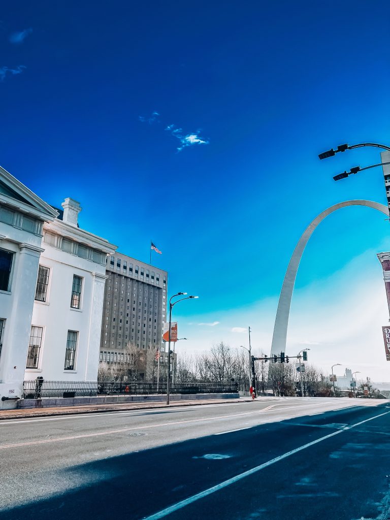 St Louis Arch Inside - Gateway Arch Travel Guide - Gateway Arch Photos - St Louis Arch Photos - Going Inside Gateway Arch - Gateway Arch Visitors Guide - St Louis Travel Guide