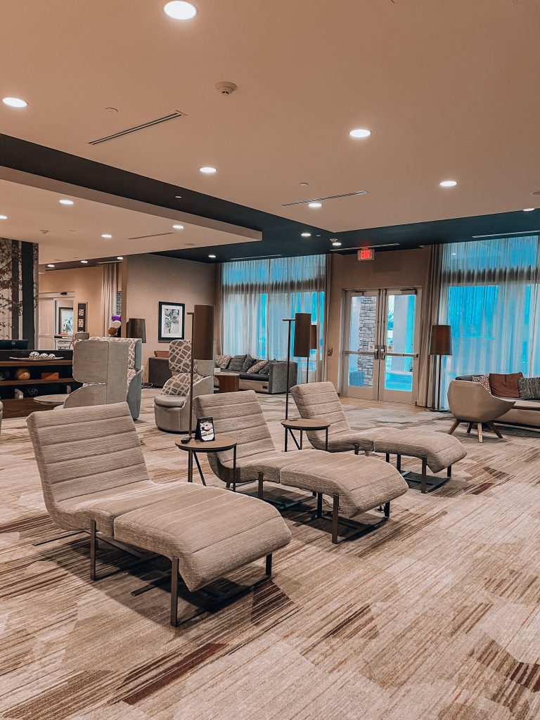 Bellevue NE Hotels with Pool - Beardmore Event Center Hotels - Omaha Hotels with Pool - Courtyard Marriott Omaha Bellevue Beardmore Event Center Hotel