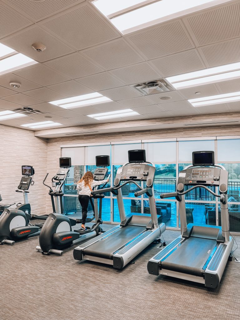 Bellevue NE Hotels with Pool - Beardmore Event Center Hotels - Omaha Hotels with Pool - Courtyard Marriott Omaha Bellevue Beardmore Event Center Hotel