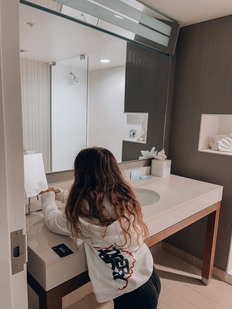 Bellevue NE Hotels with Pool - Beardmore Event Center Hotels - Omaha Hotels with Pool - Courtyard Marriott Omaha Bellevue Beardmore Event Center Hotel