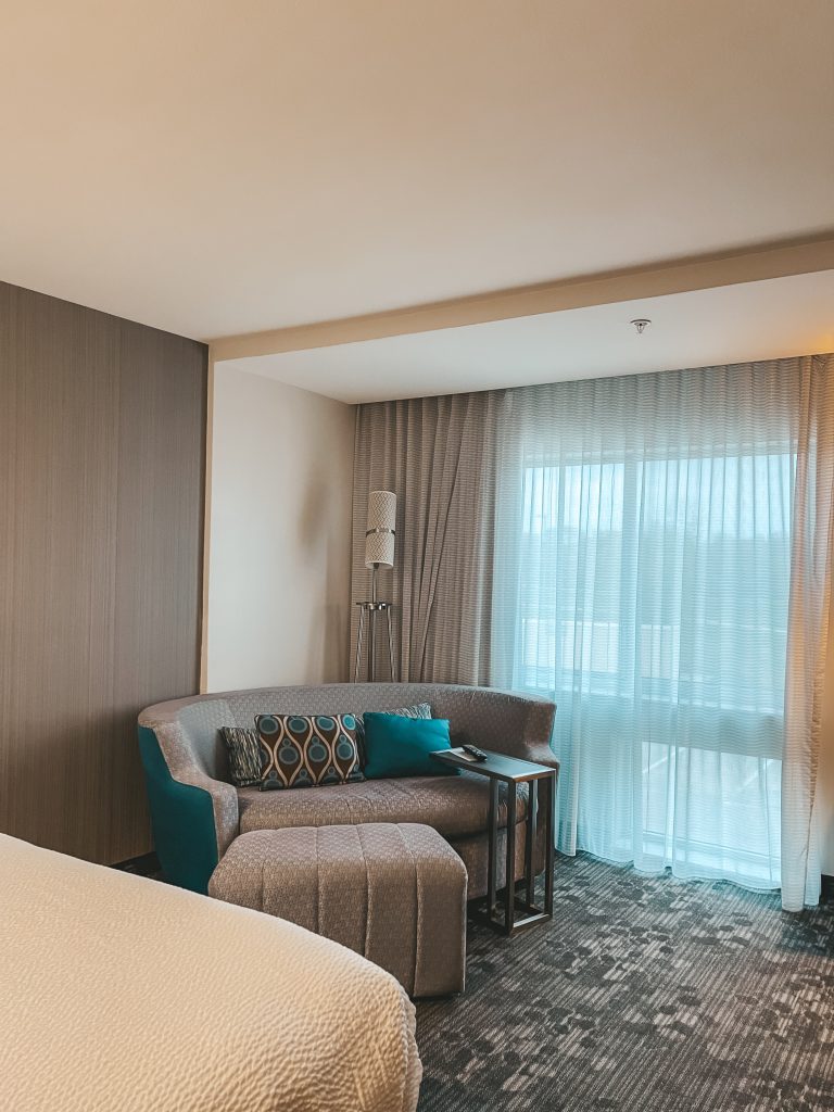 Bellevue NE Hotels with Pool - Beardmore Event Center Hotels - Omaha Hotels with Pool - Courtyard Marriott Omaha Bellevue Beardmore Event Center Hotel
