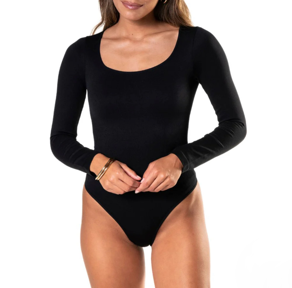 Is Shapewear Good for Postpartum - HeyShape reviews, postpartum shapewear for moms, shapewear for after pregnancy, bodysuits for new moms, bodysuits for postpartum